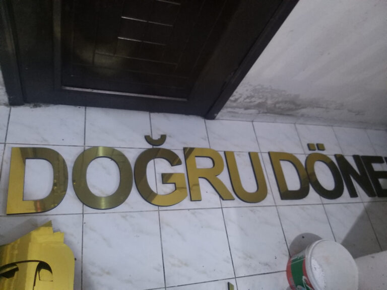 Doğru Döner Gold Harfler